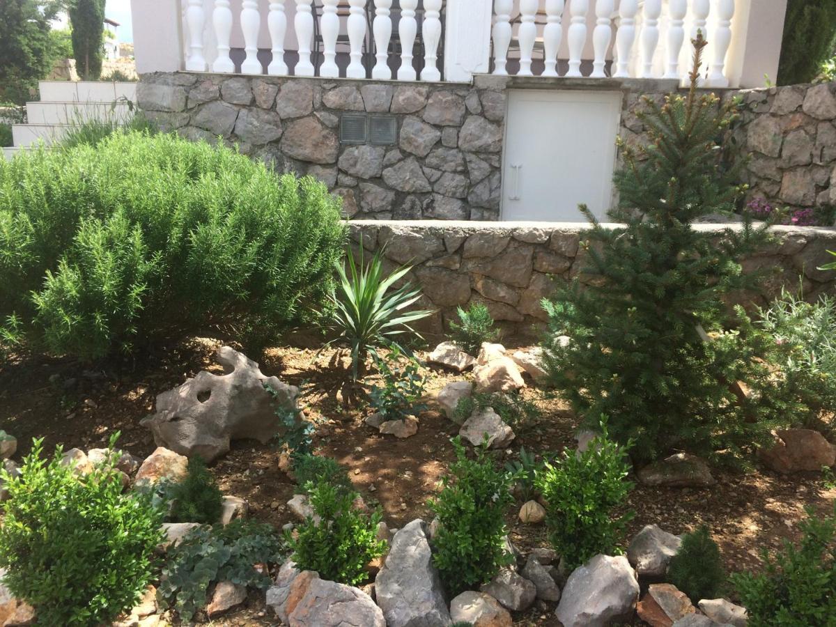 Apartment سيساريكا المظهر الخارجي الصورة