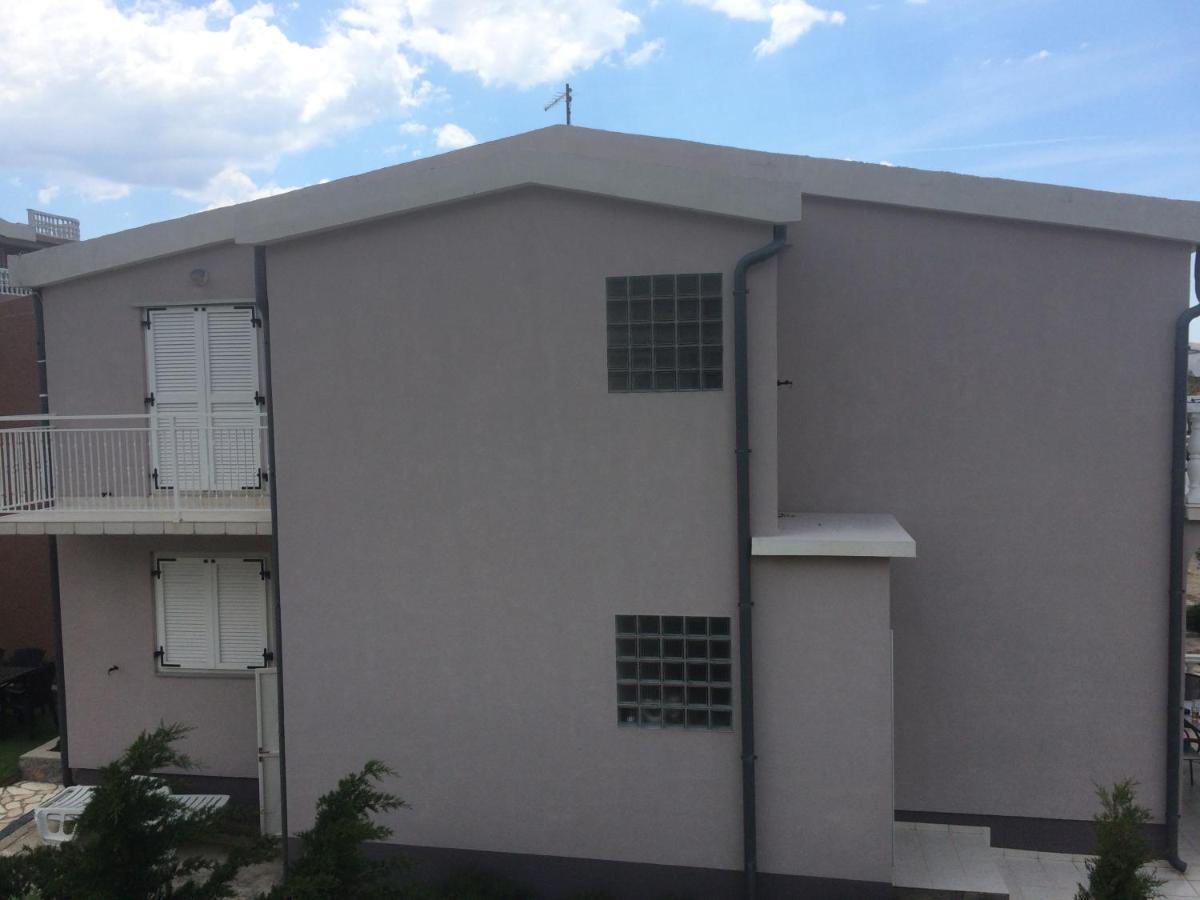 Apartment سيساريكا المظهر الخارجي الصورة