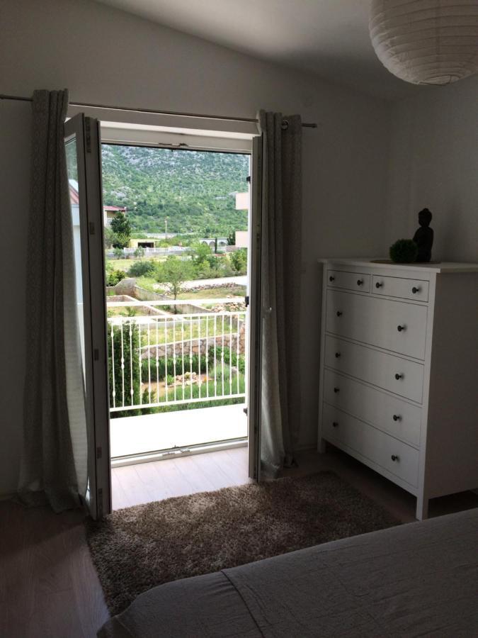 Apartment سيساريكا المظهر الخارجي الصورة